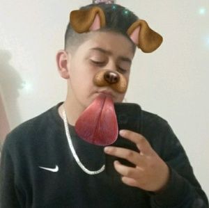 Meet your Posher, Alex